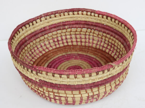 Coiled Pandanus Basket by Eleanor Manakgu